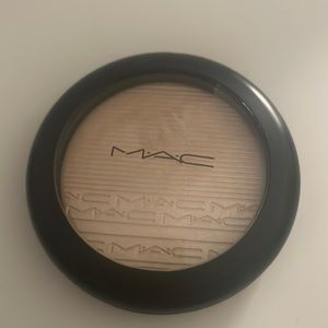 Mac double gleam highlighter